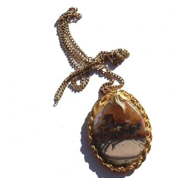 Vintage Gemstone (Agate Stone Geode Crystal) Necklace Pendant Jewelry - Picture 1 of 2